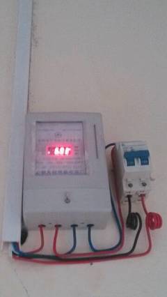 這種電表怎么讀數(shù),剩余電量怎么看的_360問答