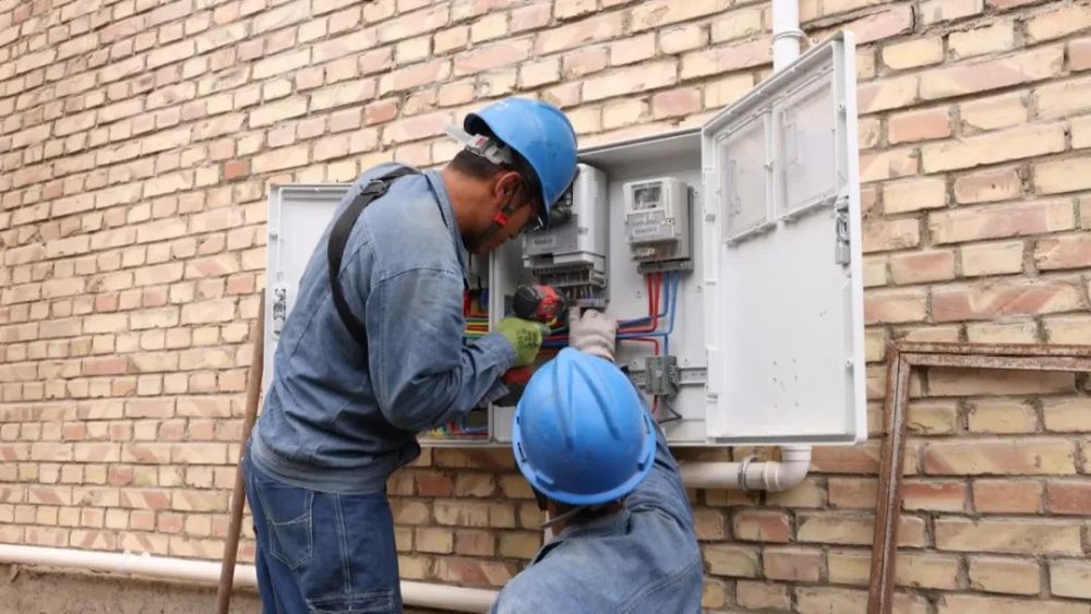 【鄉(xiāng)村振興】輪臺(tái)縣召開(kāi)農(nóng)村&ldquo;煤改電&rdquo;二期工程現(xiàn)場(chǎng)推進(jìn)會(huì)